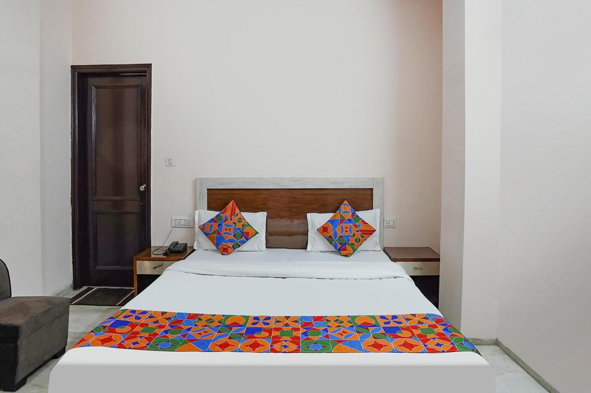 Fabhotel De Gold Нью-Дели Экстерьер фото