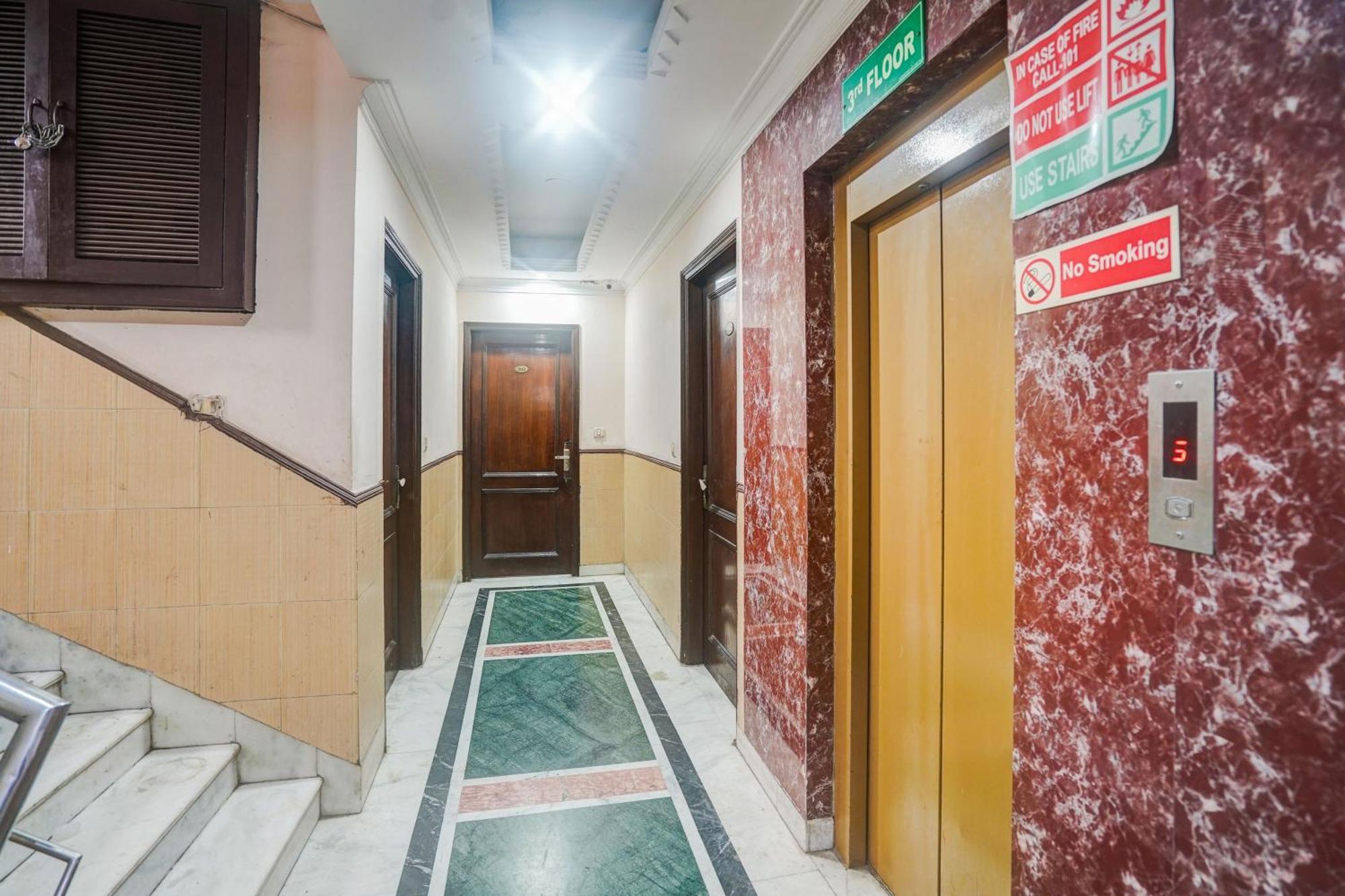 Fabhotel De Gold Нью-Дели Экстерьер фото
