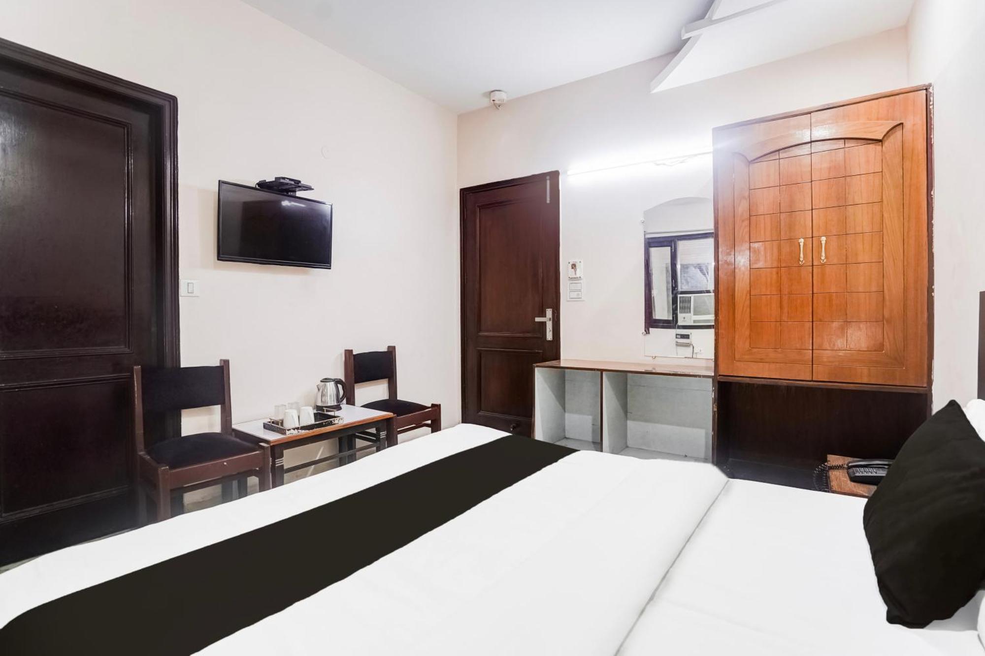 Fabhotel De Gold Нью-Дели Экстерьер фото