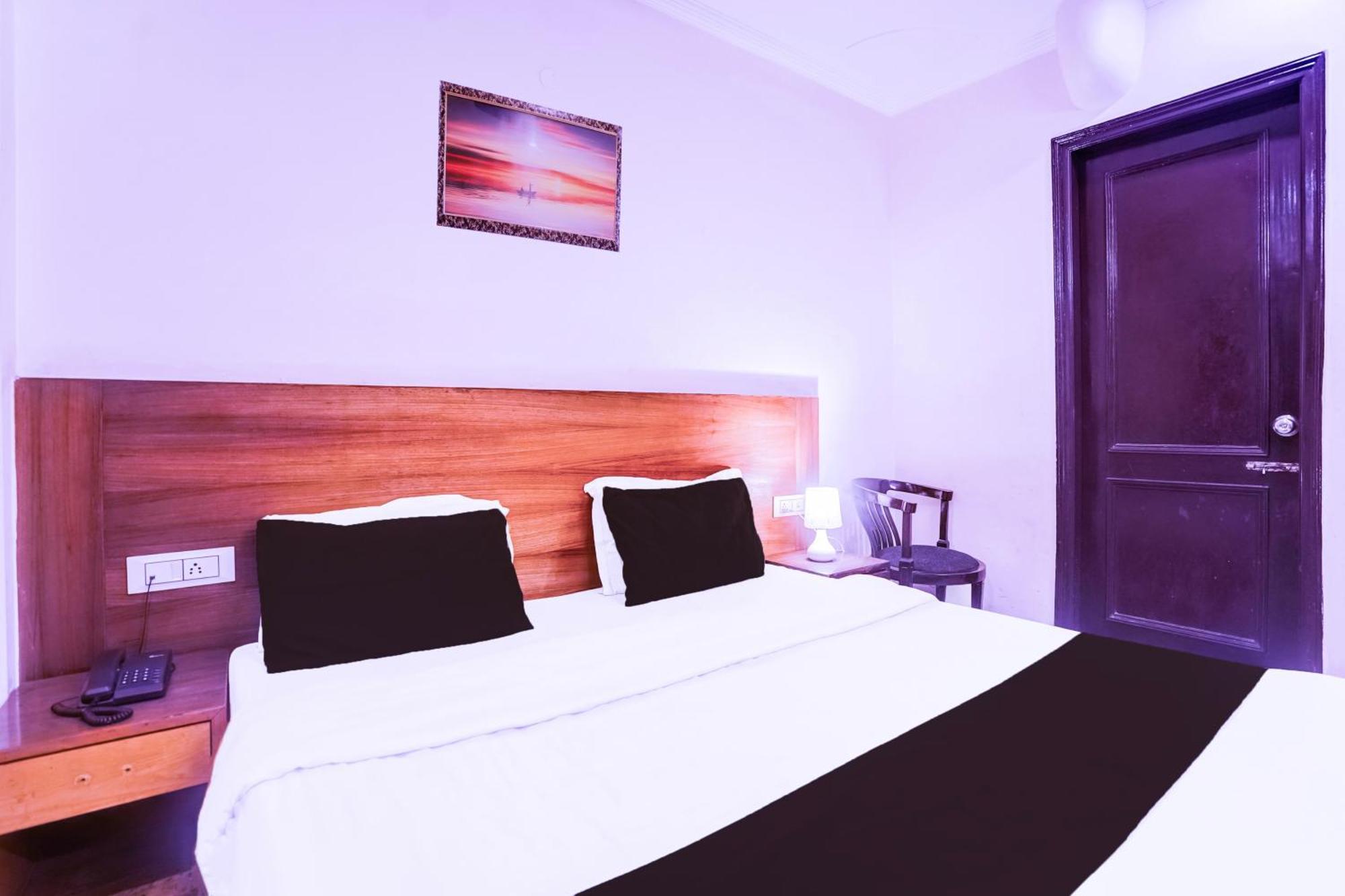Fabhotel De Gold Нью-Дели Экстерьер фото
