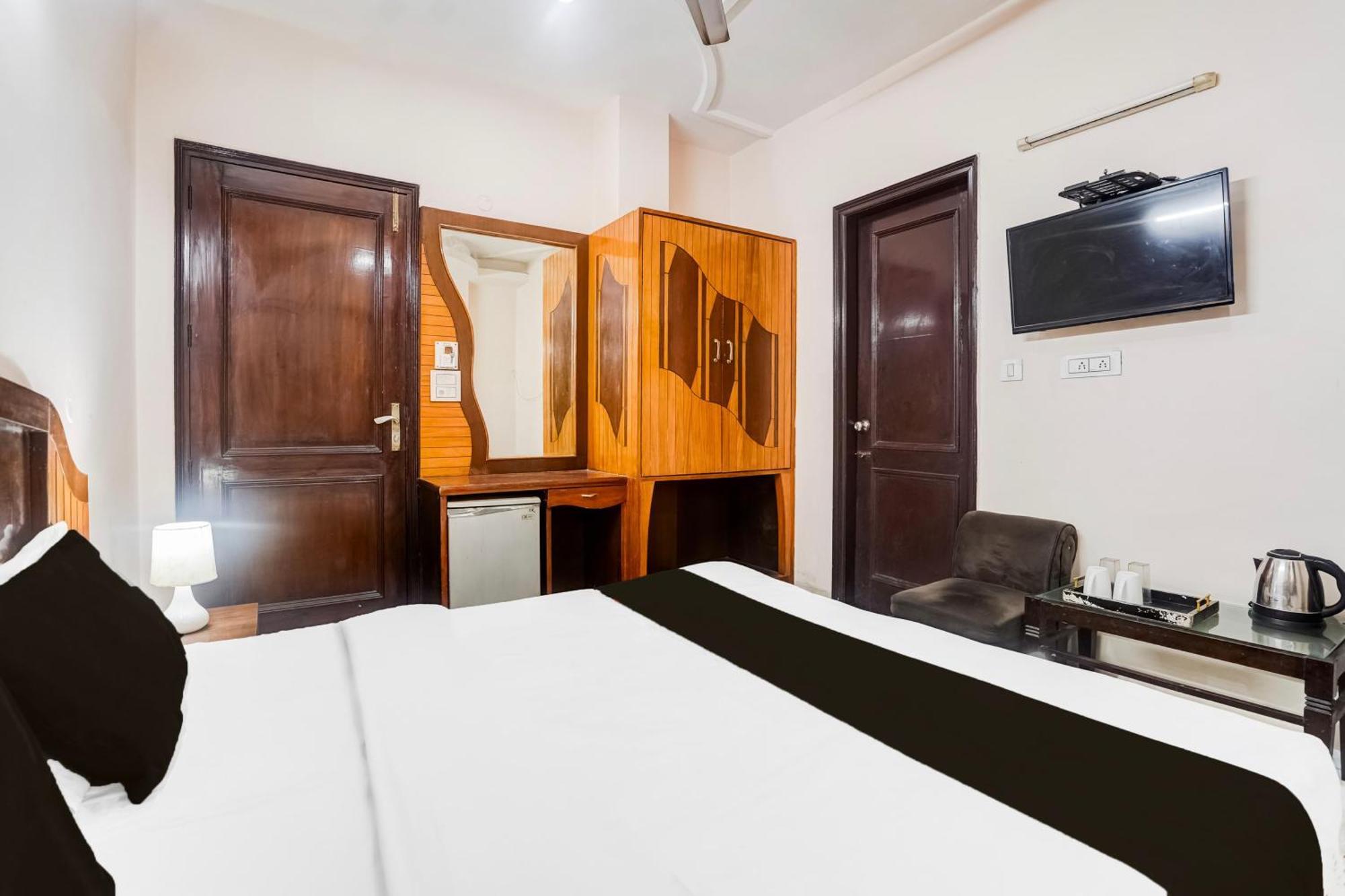 Fabhotel De Gold Нью-Дели Экстерьер фото