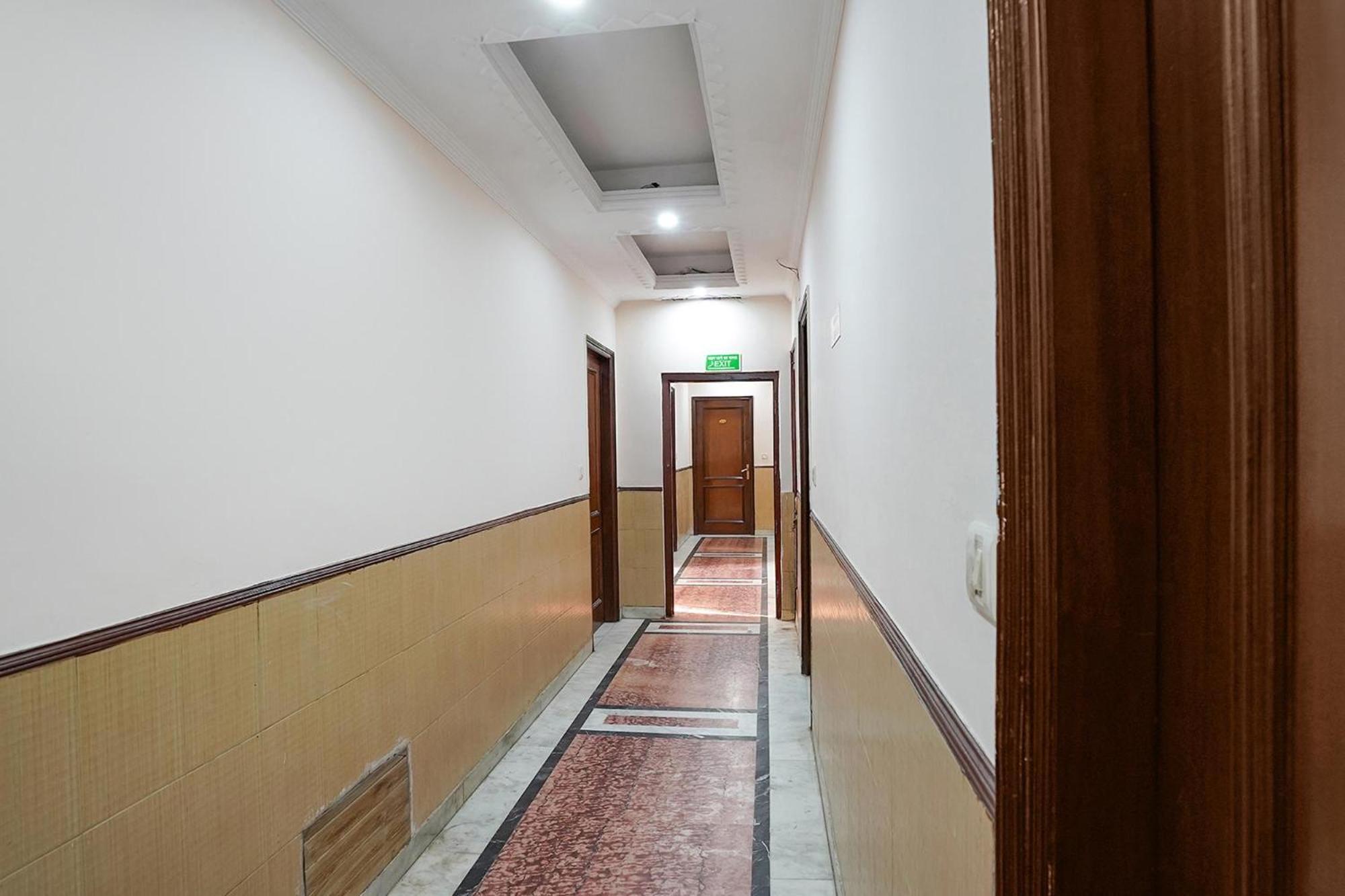 Fabhotel De Gold Нью-Дели Экстерьер фото