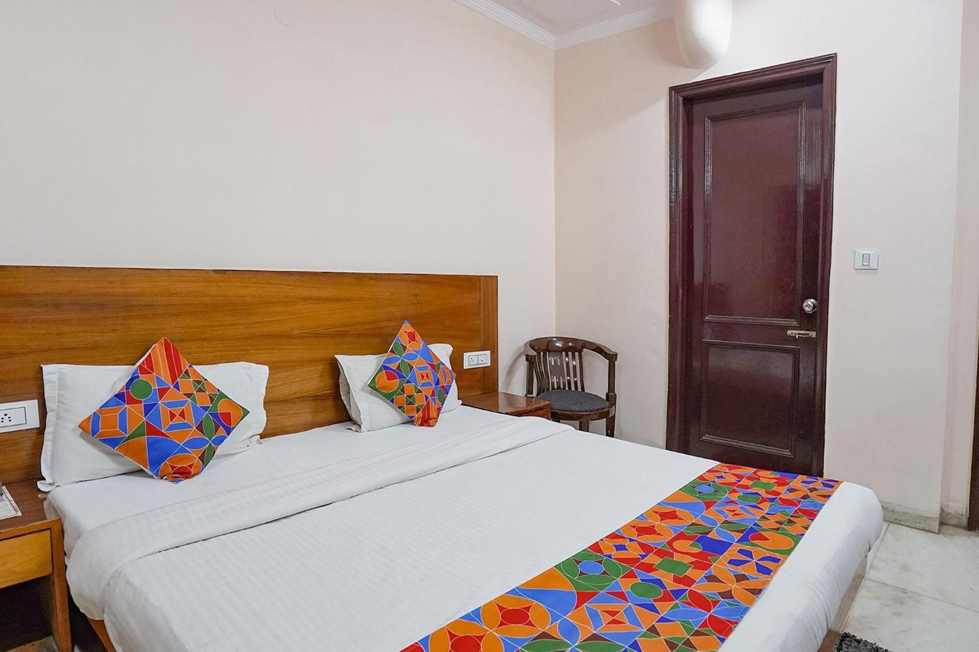 Fabhotel De Gold Нью-Дели Экстерьер фото